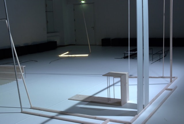 Iris Dittler, signals from beyond the source, performative installation, 2013, mixed materials, installation view Tanzquartier Vienna