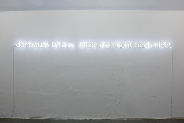 Dorothea Trappel, der traum ist aus, 2016, white neon tube lettering;  300 x 15 cm, tube diameter: 0,1 cm
