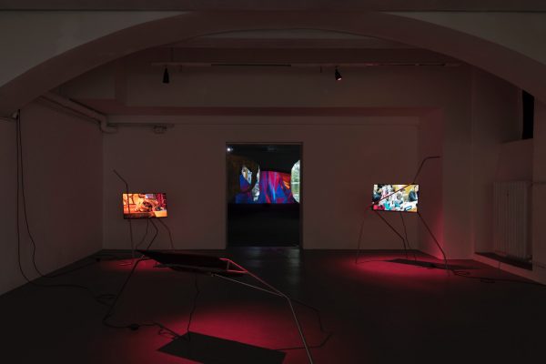 BOYNCIANA, Johanna Bruckner, installation view, das weisse haus, 2022, Image: Lea Sonderegger